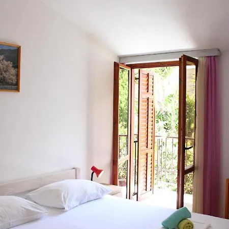 Slaven * Podgora (Split-Dalmatia)