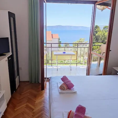 Slaven * Podgora