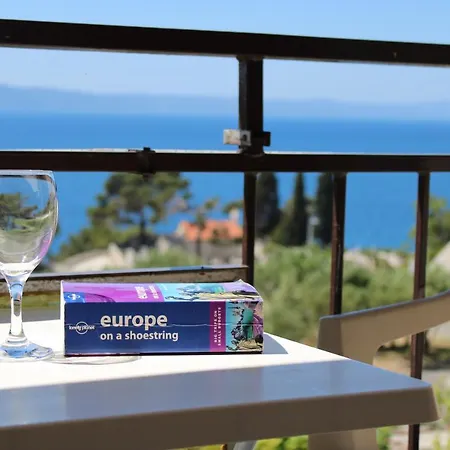 Daire Slaven Podgora (Split-Dalmatia)