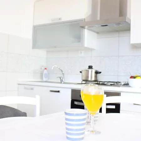 Daire Slaven Podgora (Split-Dalmatia)