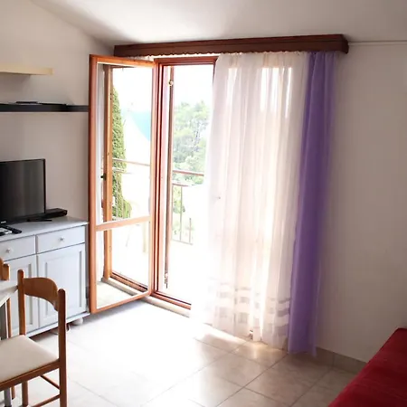 Slaven Apartment *