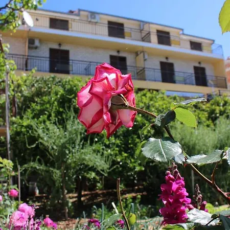 Slaven Podgora (Split-Dalmatia)